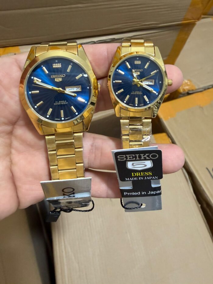 His & Hers Legacy Watch Set with Azure Sunburst Dial in Polished Gold - Image 2